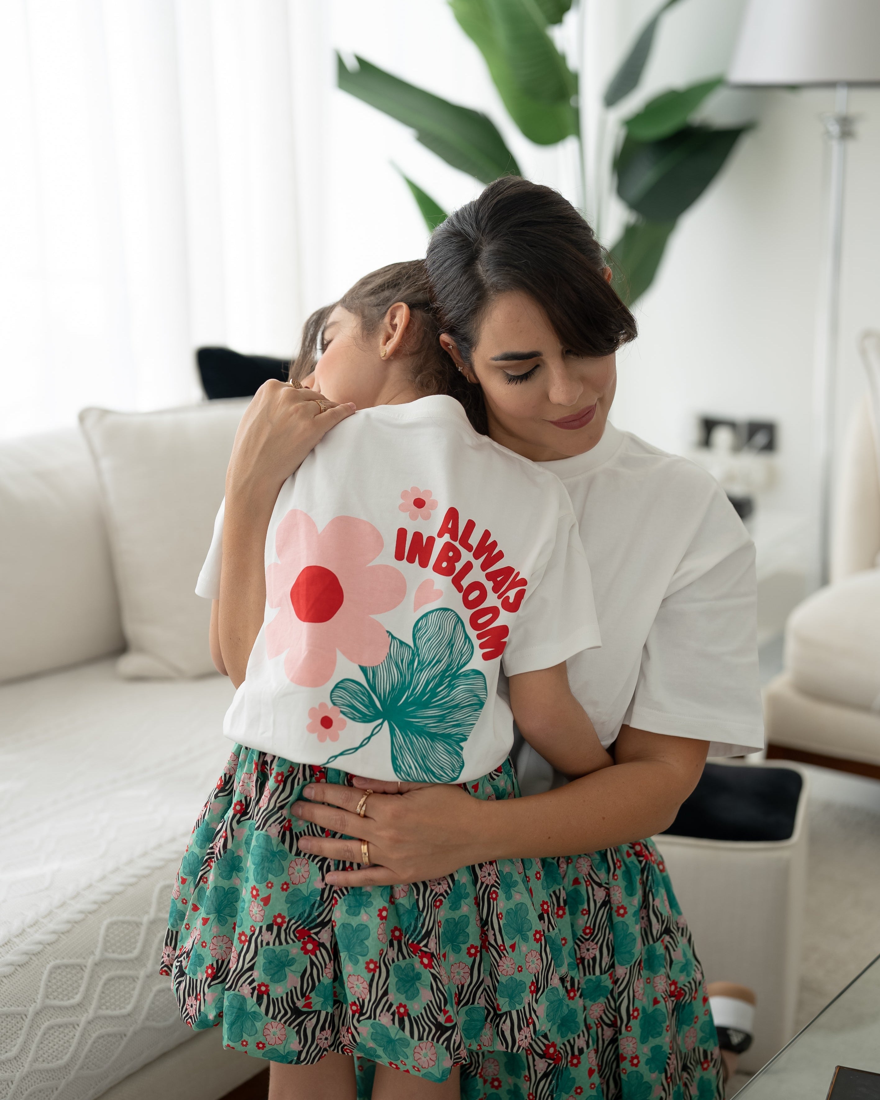 EOS X Remy Bloom Oversized White Cotton Kids T-shirt -