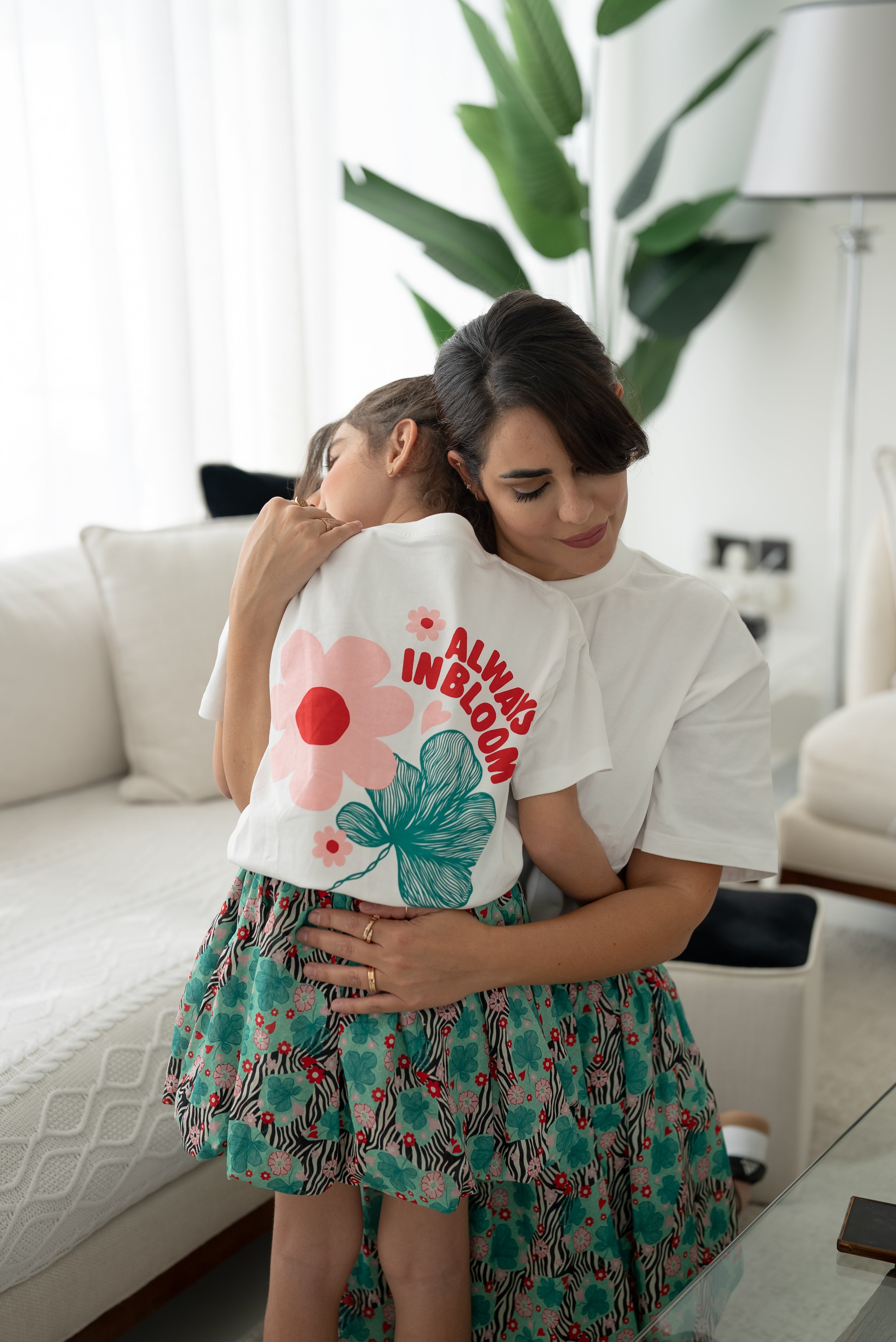 EOS X Remy Bloom Oversized White Cotton Kids T-shirt -