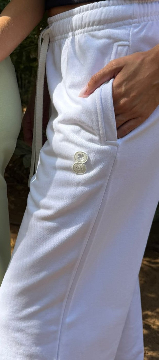 EOS X Remy Joggers - 