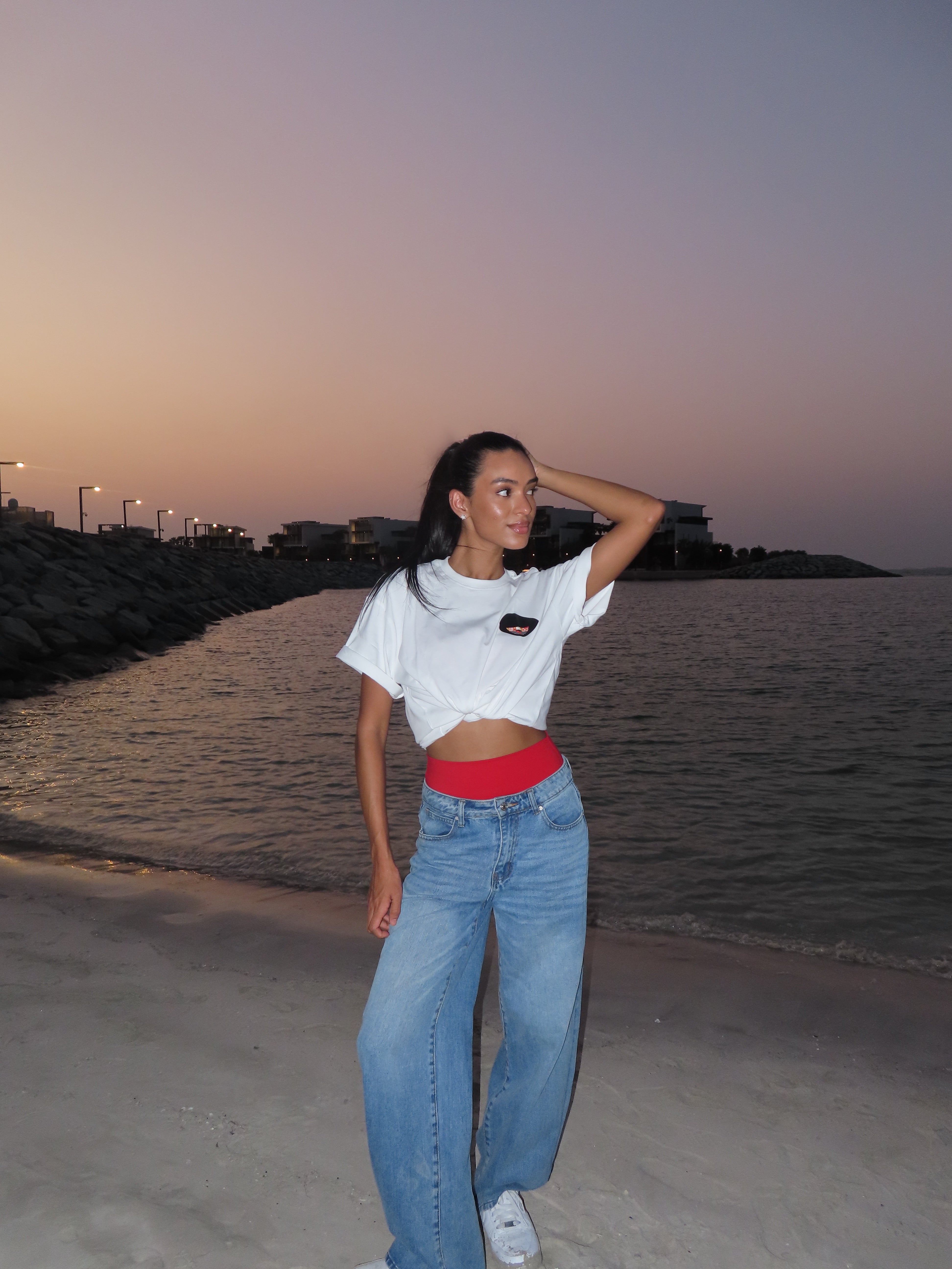 EOS Beirut Ya 3youni Oversized Tee – Limited Edition - 